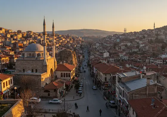 Üzümlü